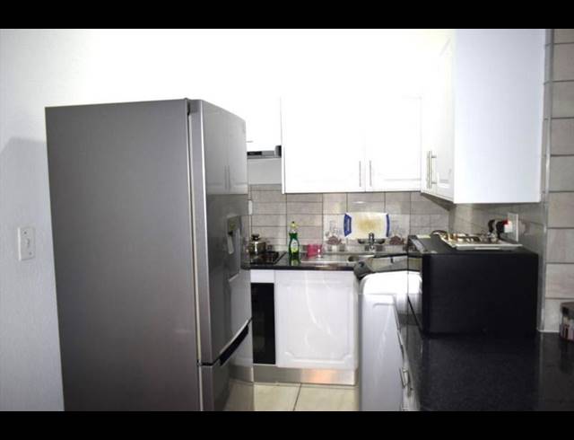 2 BEDROOM TOWNHOUSE FOR SALE IN ELSPARK